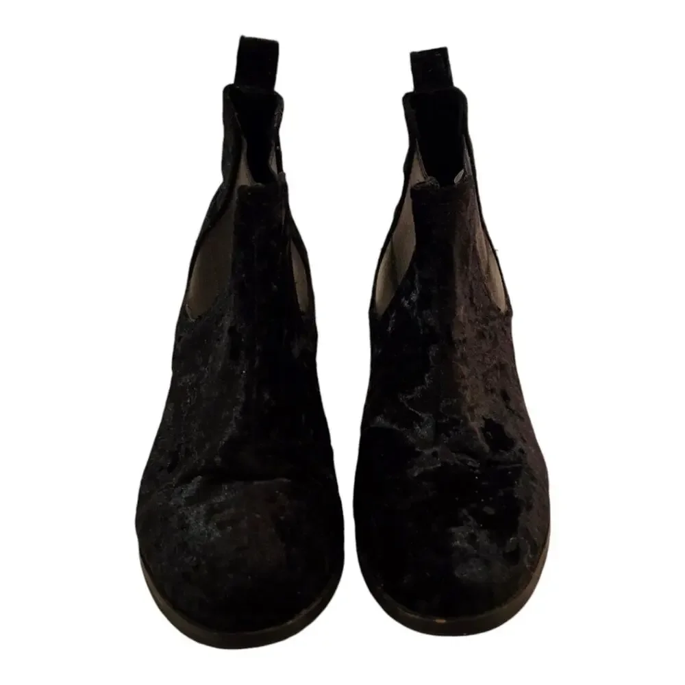 Toms Ella Chelsea Boots Women's Size US 9 Crushed Velvet Black